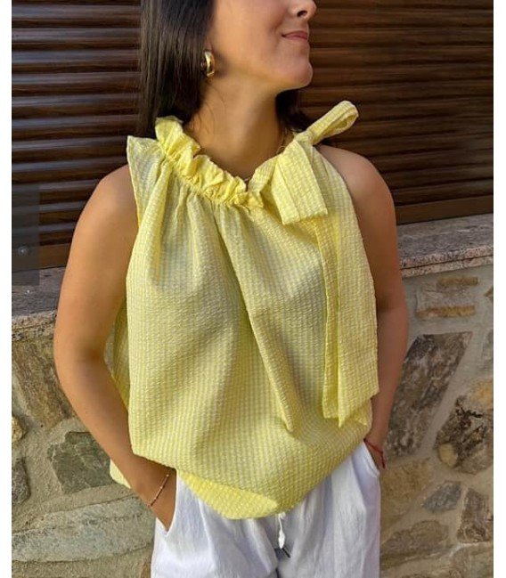 BLUSA LAZADA LATERAL
