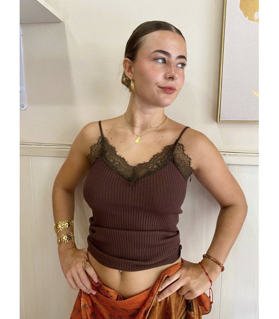 FALDA NAEKO