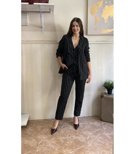 TRAJE TRES PIEZAS RAYA DIPLOMATICA