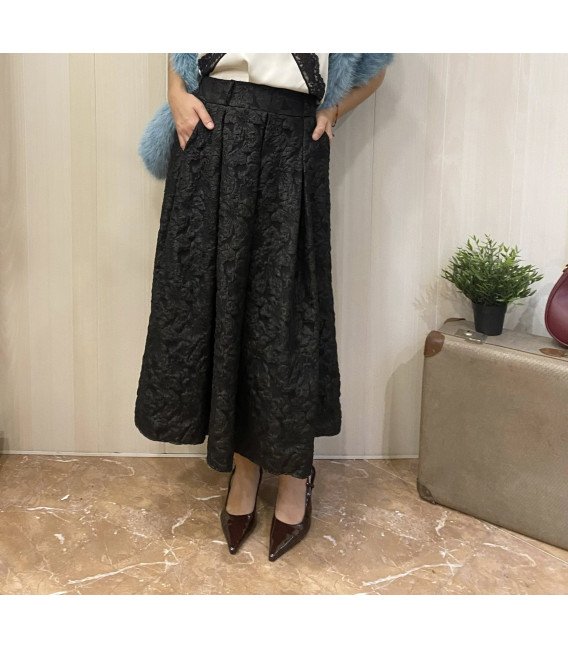 FALDA NEGRA DRAPEADA