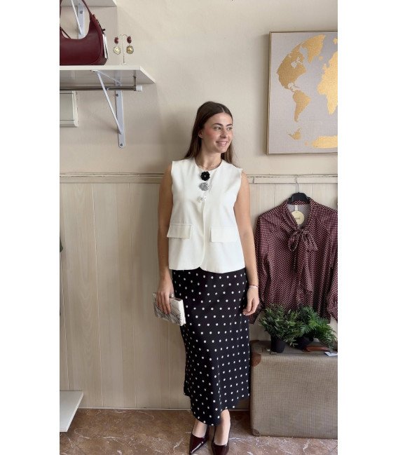 CHALECO BOTONES FLOR