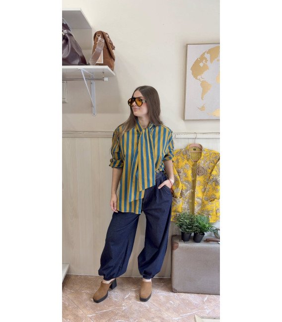 PANTALON VAQUERO FRUNCIDO