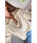 jersey cuello bordado