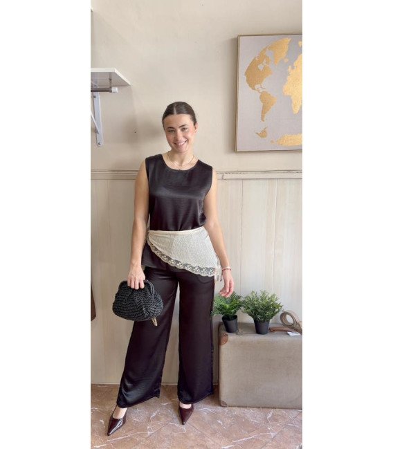 PAÑUELO PICO ENCAJE